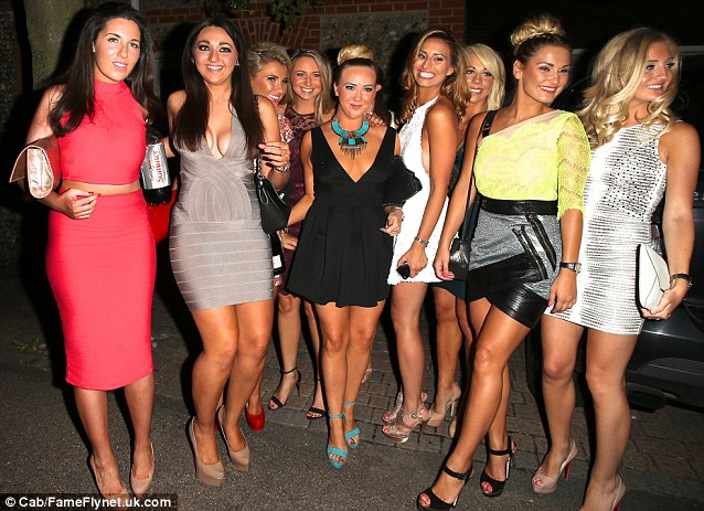 Bar Night Girls Uk In London In Club