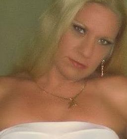20 To 30 Ashleymadison Woman Looking For Sex